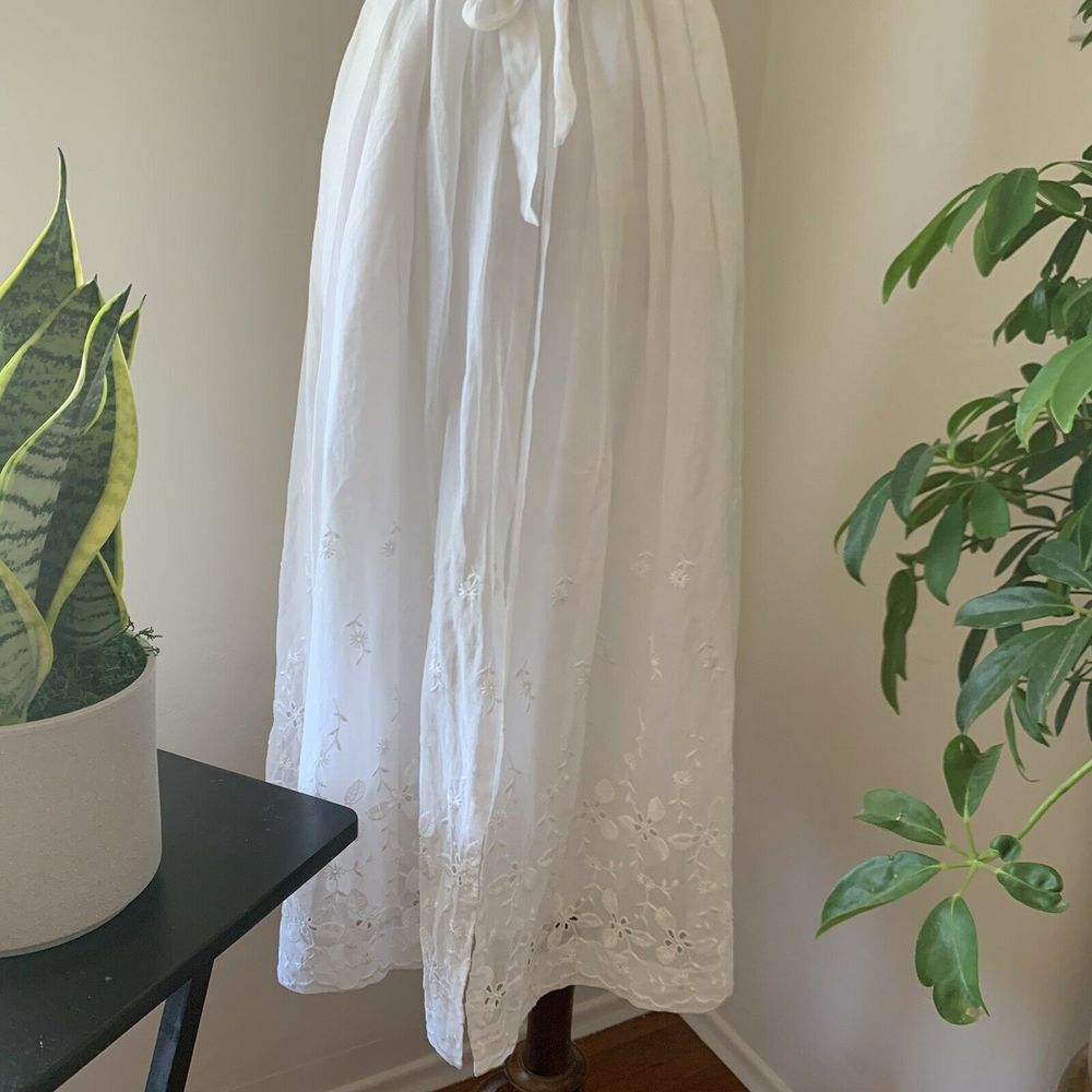Vintage 1930s White Organdy Wedding Dress - Picture 7 of 12